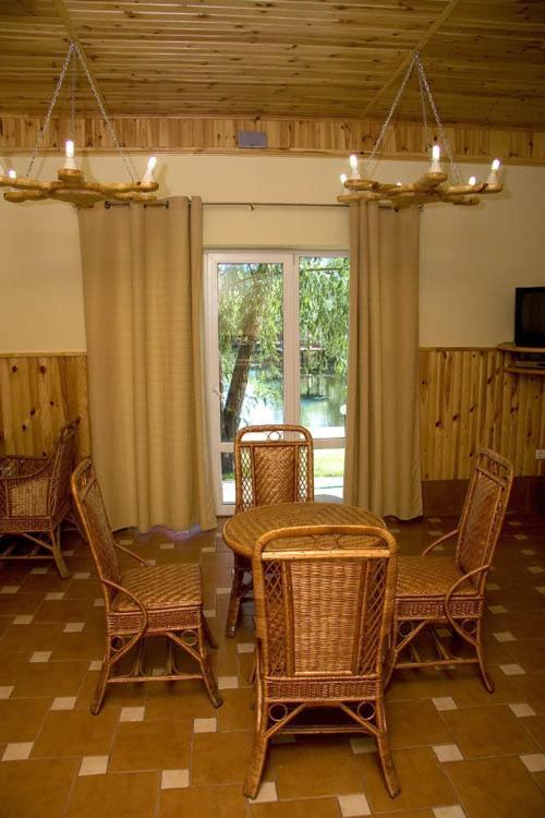 Ulʼyanovka Marco Polo Hotel מראה חיצוני תמונה