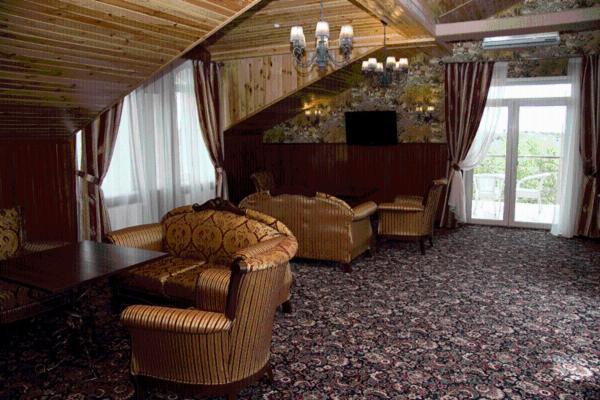 Ulʼyanovka Marco Polo Hotel מראה חיצוני תמונה